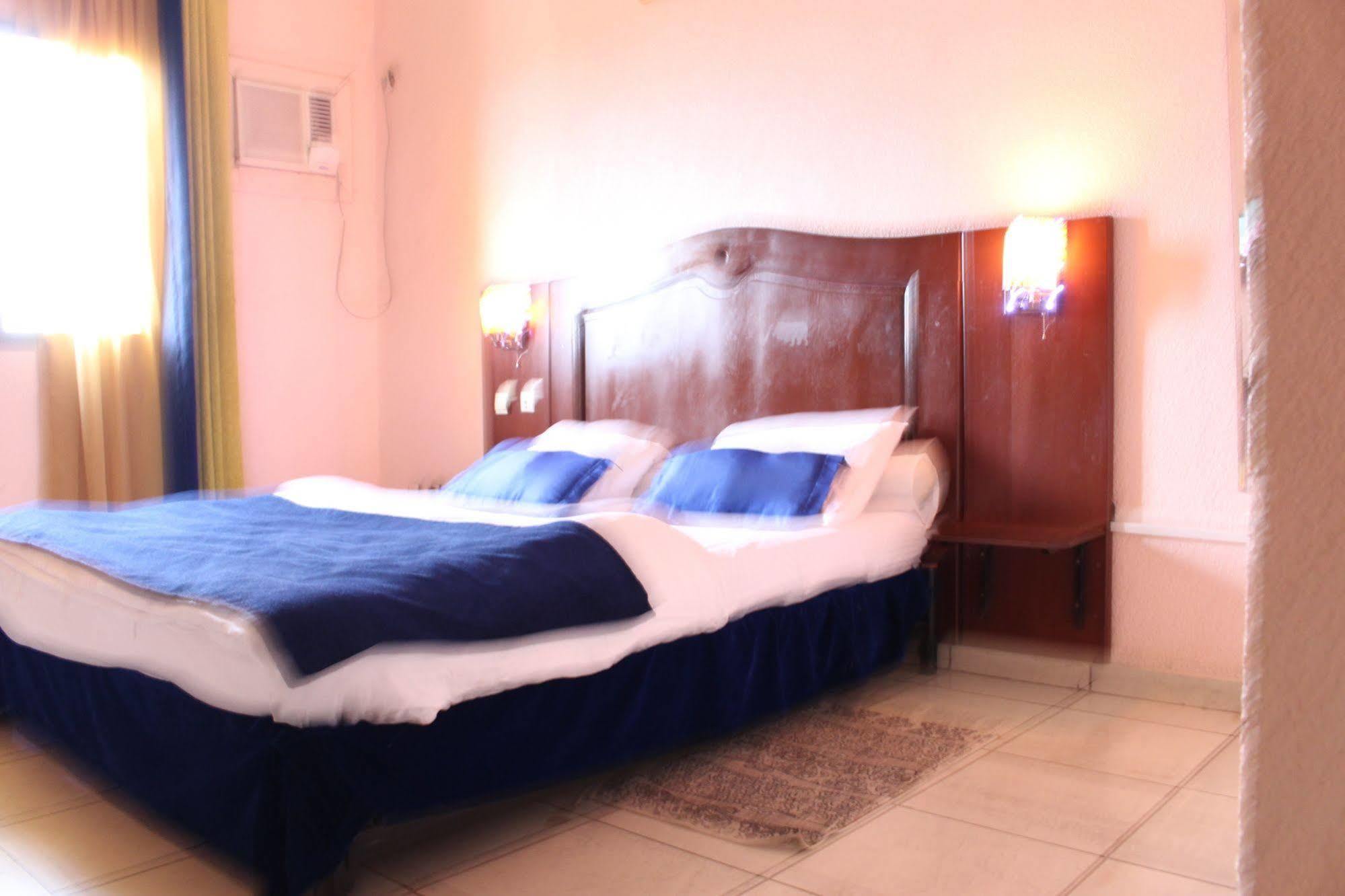 Prestige Hotel Yaoundé 外观 照片